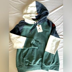 NWT Wanakome hoodie!